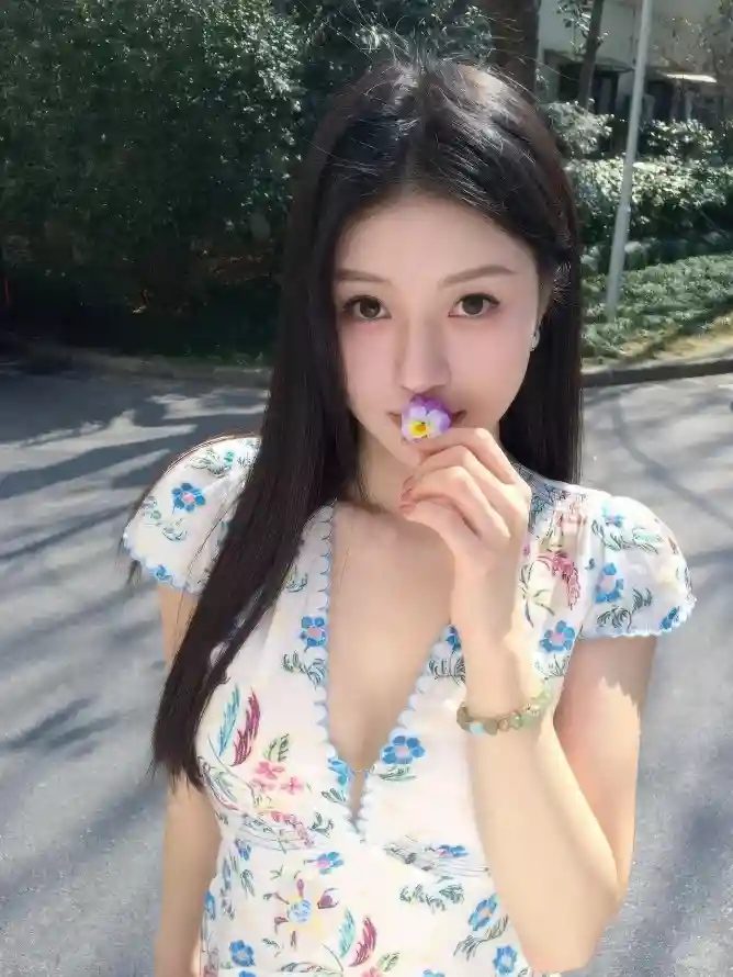 国产成人AV大片大片在线播放_色欲来吧来吧天天综合网_日本胸大公妇被公侵犯中文字幕