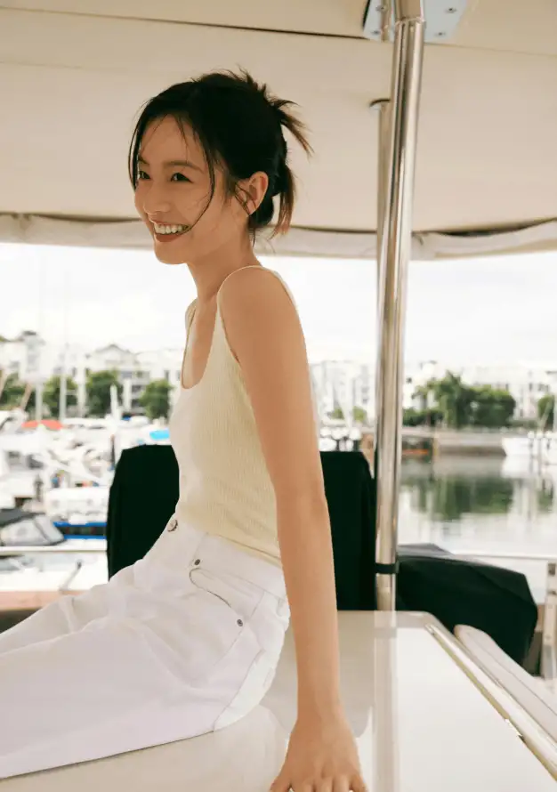 国产成人AV大片大片在线播放_色欲来吧来吧天天综合网_日本胸大公妇被公侵犯中文字幕